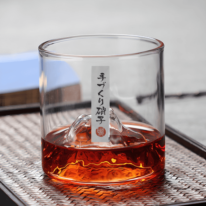 Japán Kristály Whiskey Pohár – Mount Fuji – Gabriella Budapest