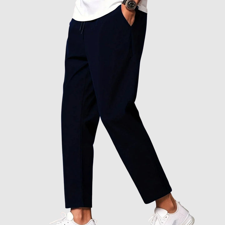 Vékony, gyorsan száradó szabadidőnadrág György – 7. kép