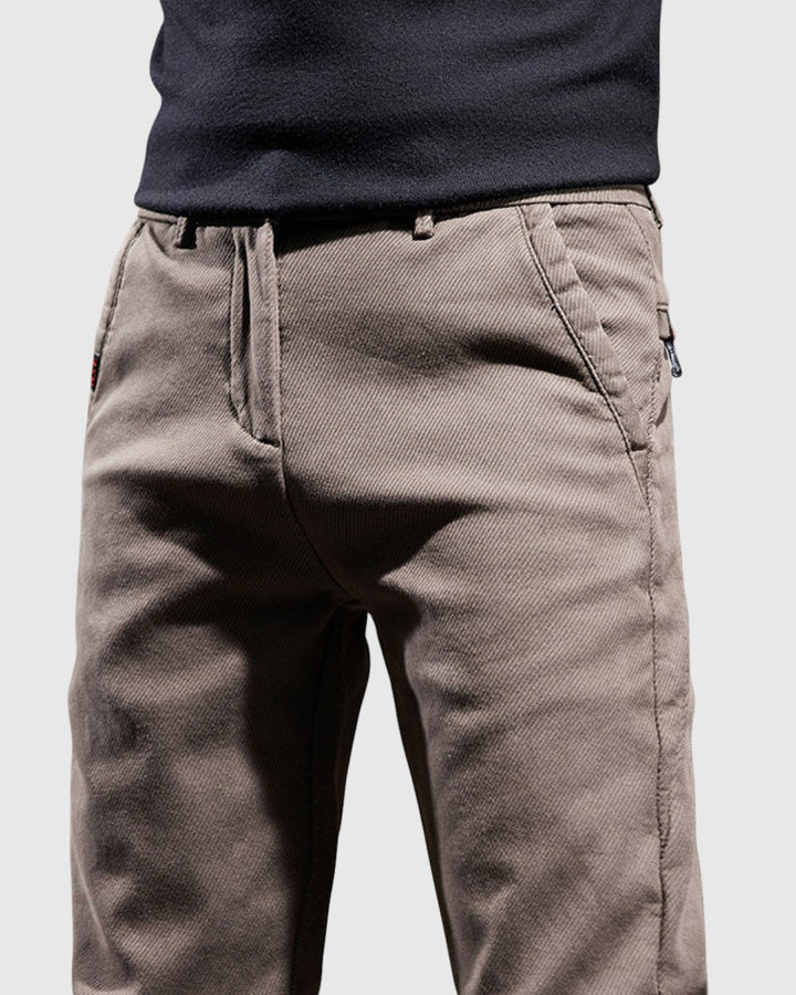 Férfi slim fit nadrág Krisztián – 6. kép