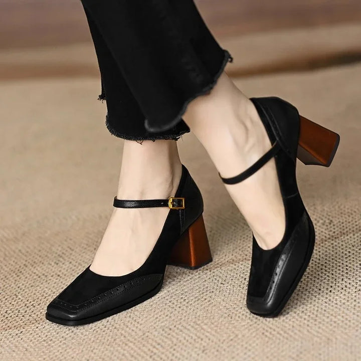 Klasszikus pumps Charlotte – 10. kép