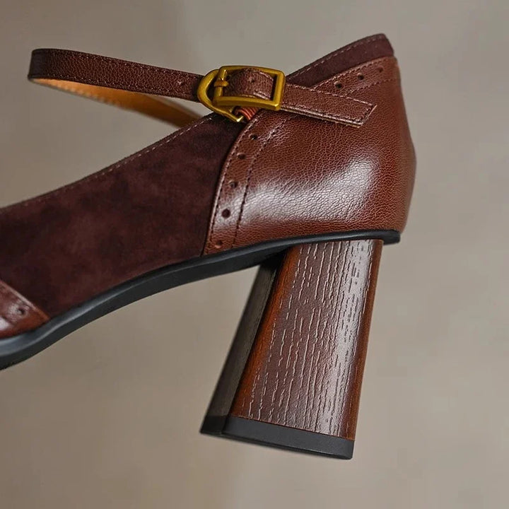 Klasszikus pumps Charlotte – 7. kép