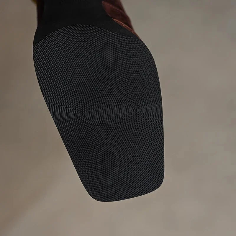 Klasszikus pumps Charlotte – 6. kép