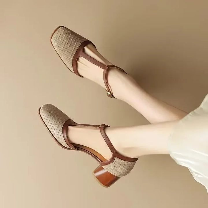 Elegáns női cipő közepes sarokkal Helene – 6. kép