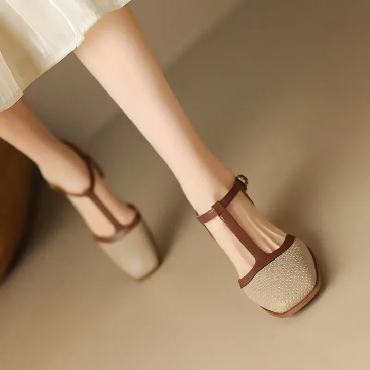 Elegáns női cipő közepes sarokkal Helene – 2. kép