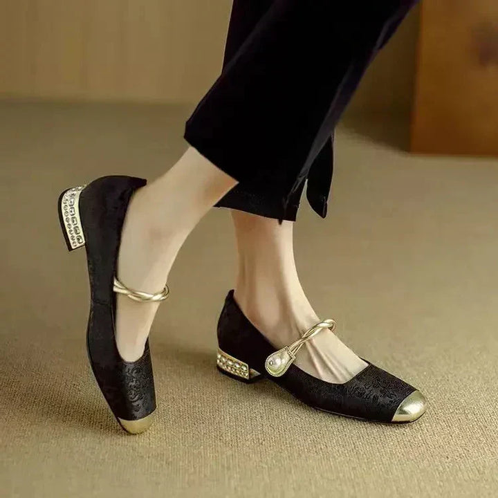 Klasszikus pántos cipő elegáns megjelenéssel Frieda – 8. kép