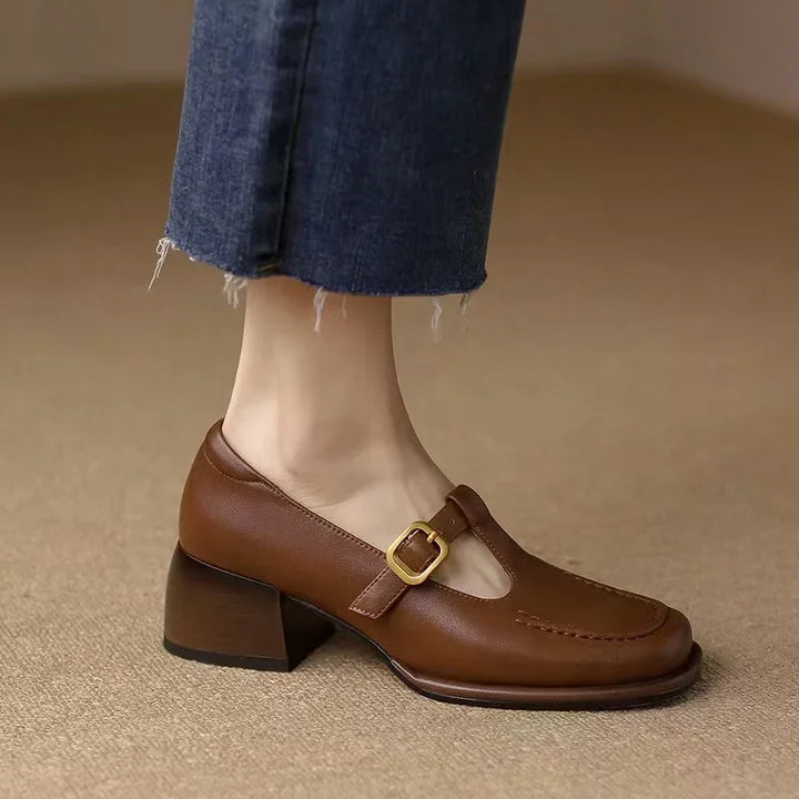 T-pántos cipő vintage stílusban Emilia – 11. kép