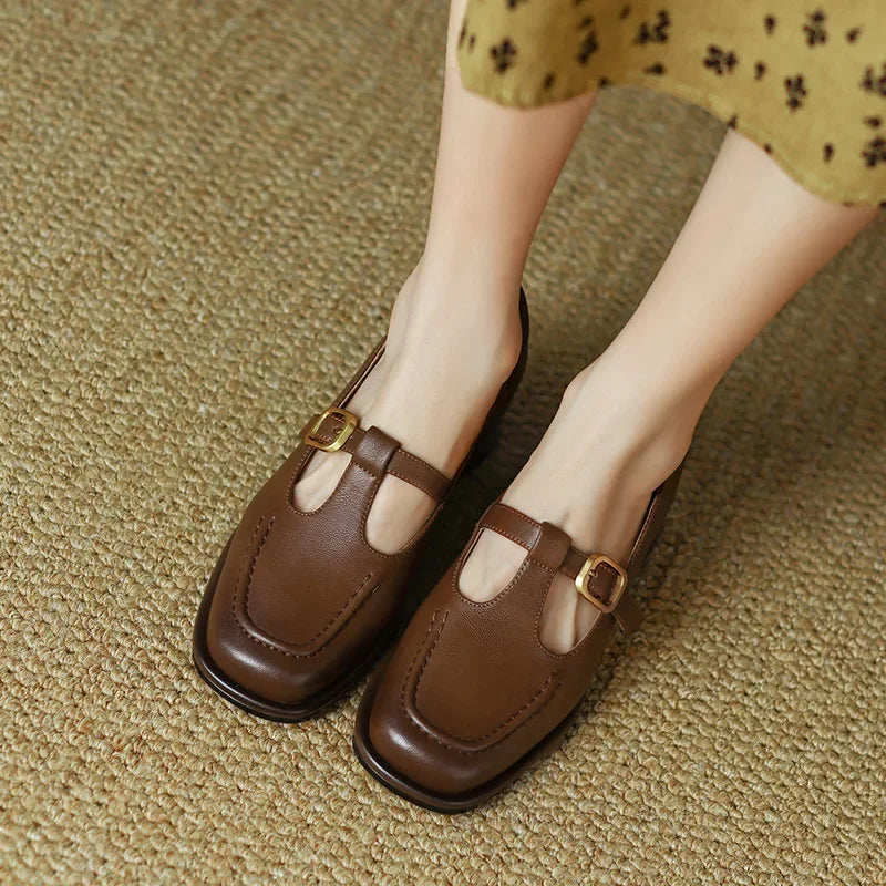 T-pántos cipő vintage stílusban Emilia – Gabriella Budapest