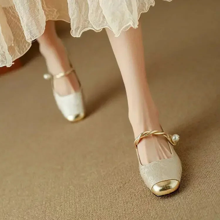 Klasszikus pántos cipő elegáns megjelenéssel Frieda – 13. kép