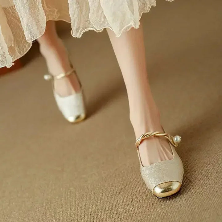 Klasszikus pántos cipő elegáns megjelenéssel Frieda – 13. kép